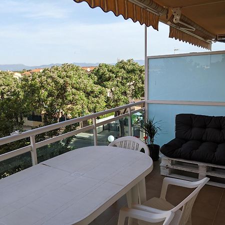 Апартаменты Apartamento Piscina Vilafortuny Камбрильс Экстерьер фото