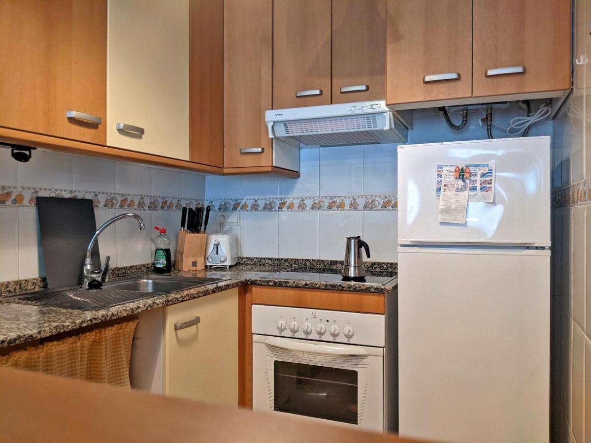 Апартаменты Apartamento Piscina Vilafortuny Камбрильс Экстерьер фото